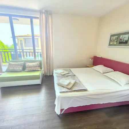 Vip In Apartament Sozopol